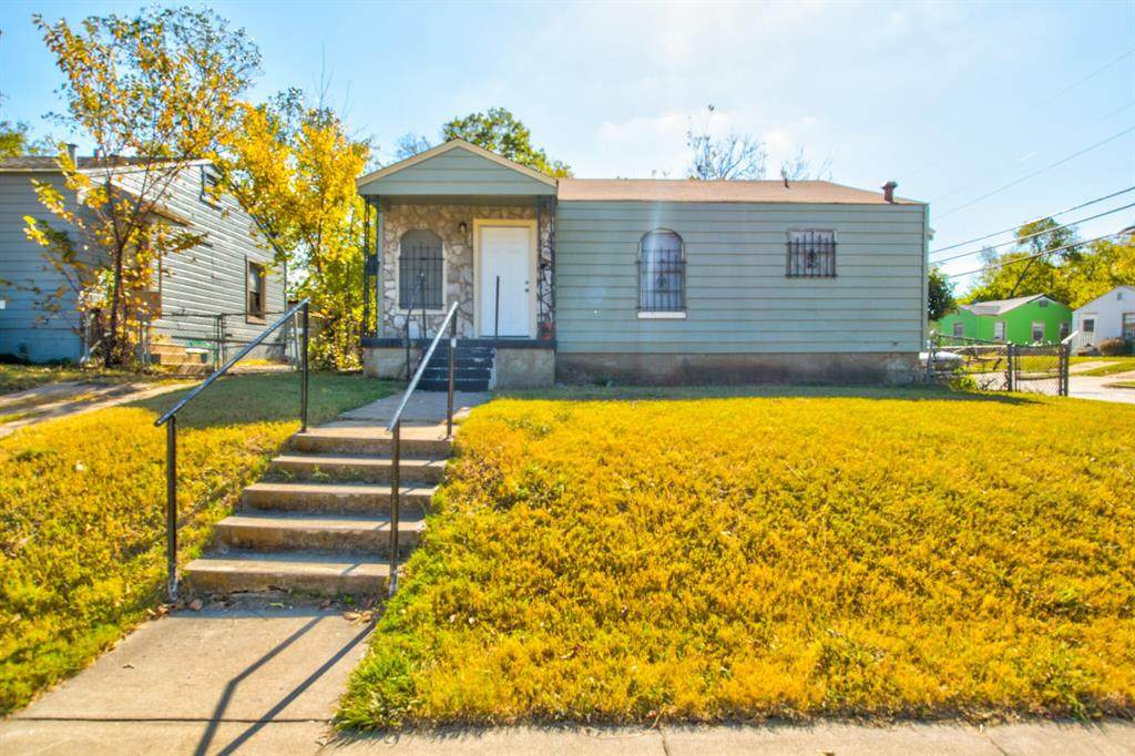 500 Marion Avenue - Photo 1