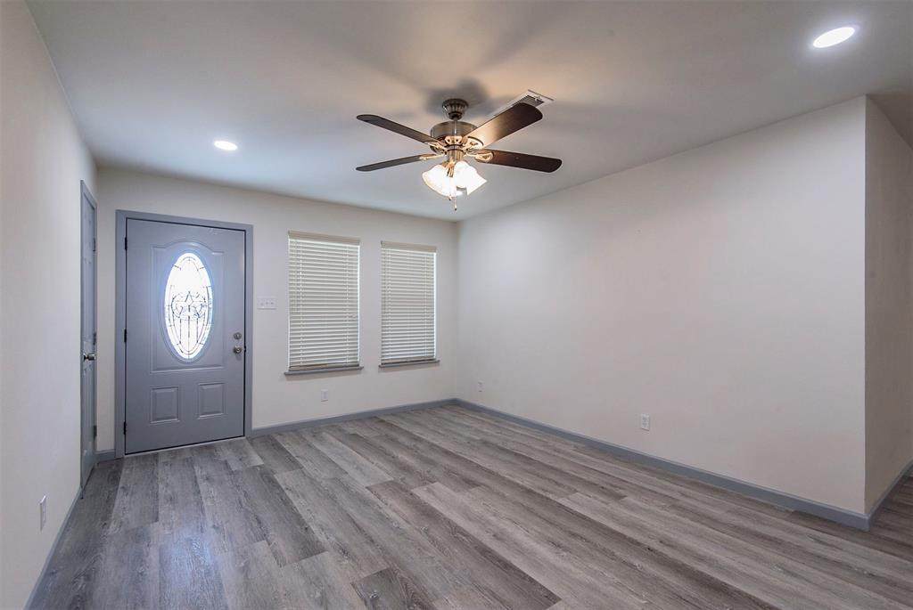 638 Cedarcliff Drive - Photo 1