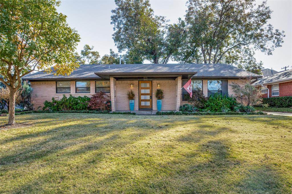 10642 Le Mans Drive - Photo 1