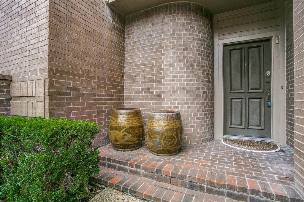 5132 Westgrove - Photo 1