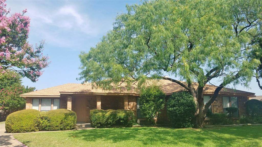 5126 Ledgestone Drive - Photo 1