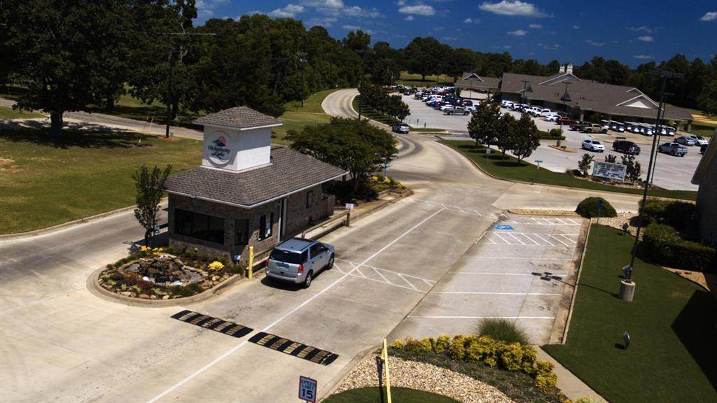 1369 Bridle Path Lane - Photo 1