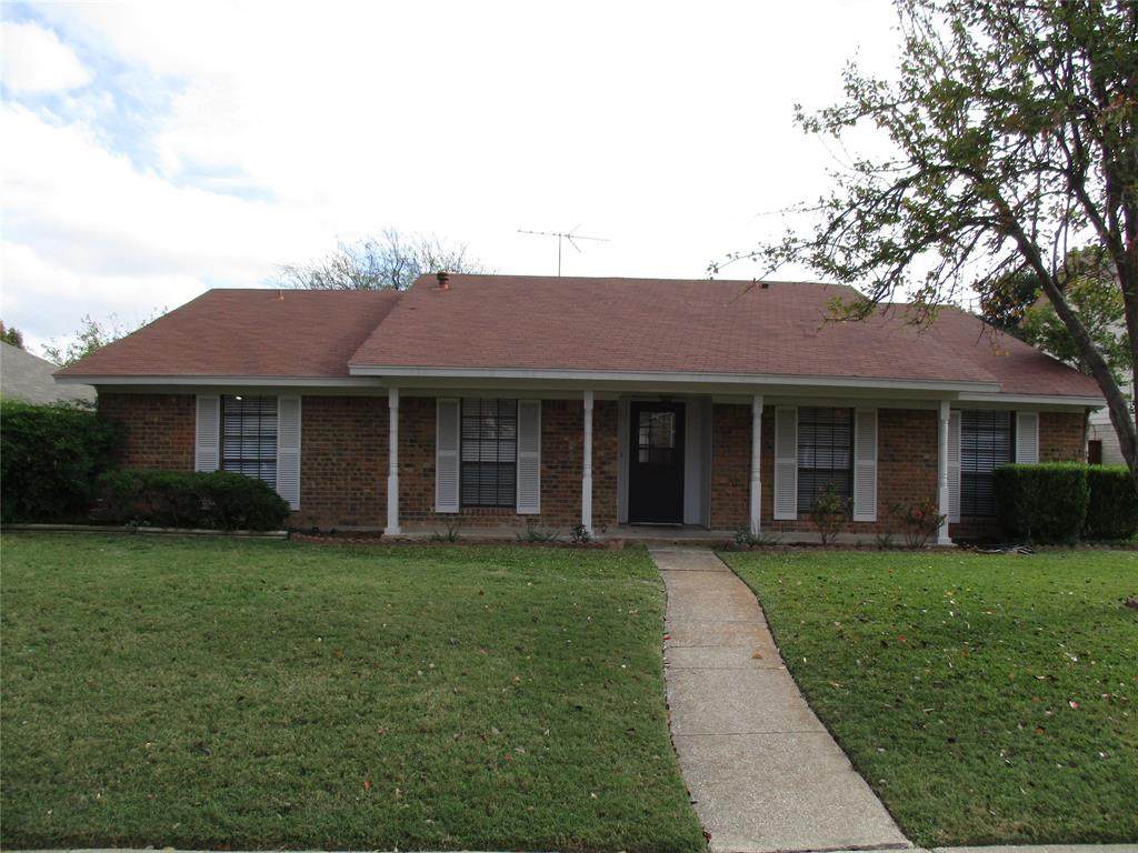 1812 Clover Trail - Photo 1