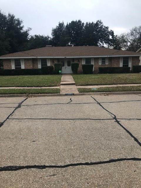 1400 Moss Rose Circle - Photo 1