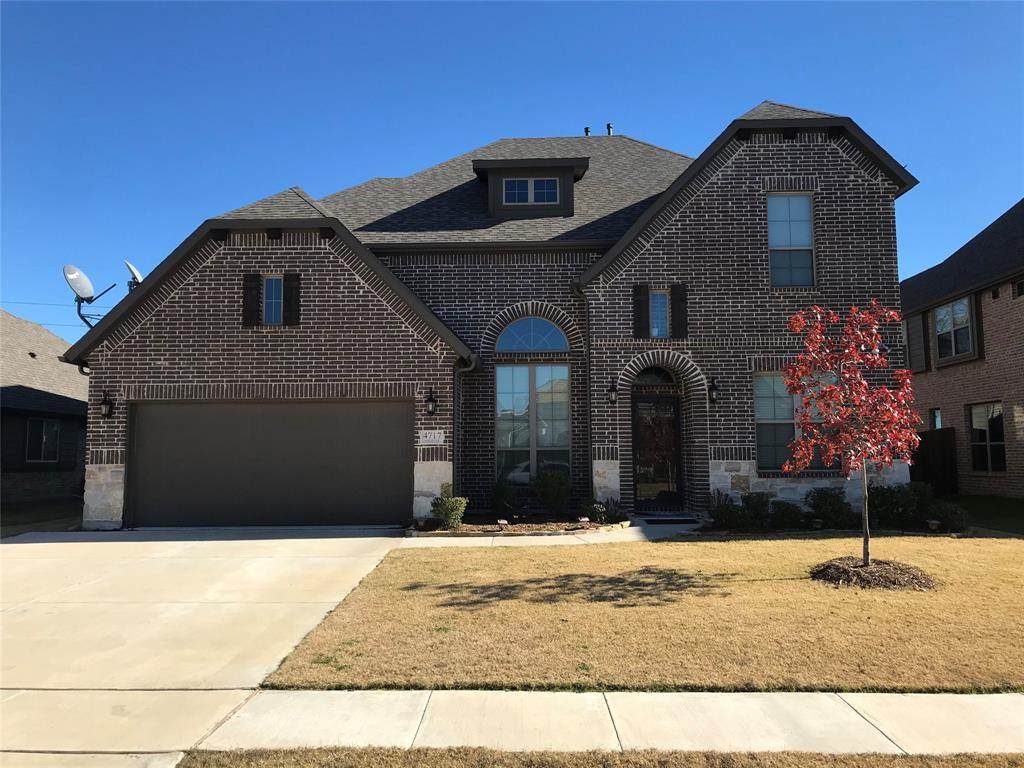4717 Amesbury - Photo 1