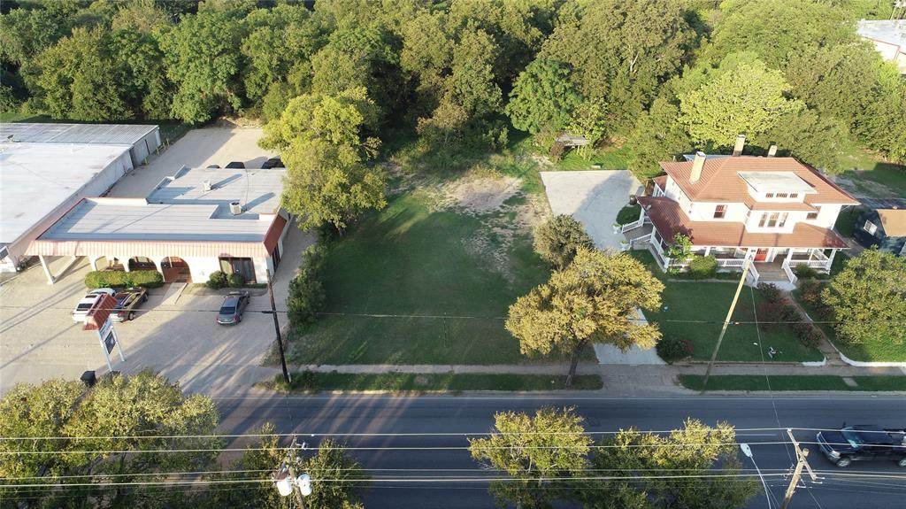 621 Main Street - Photo 1