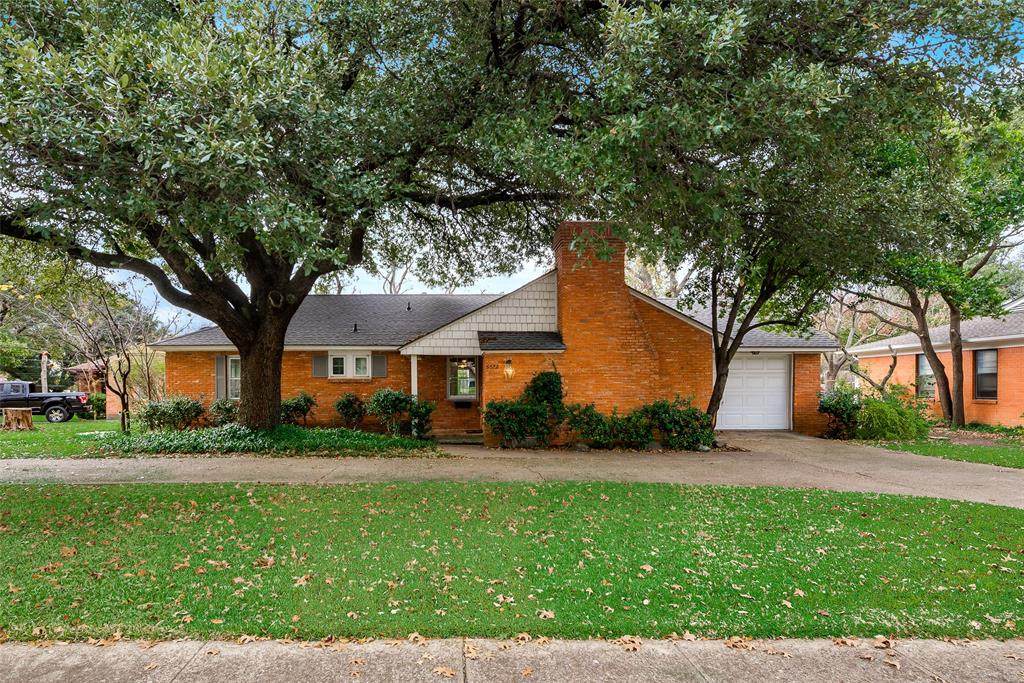 6572 Fisher Road - Photo 1