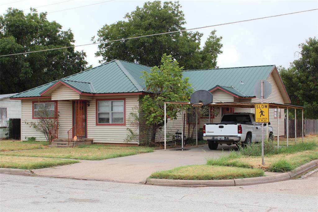 841 3rd Avenue - Photo 1