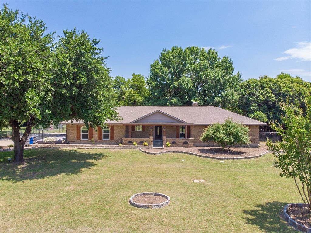5406 Pecan Grove Drive - Photo 1