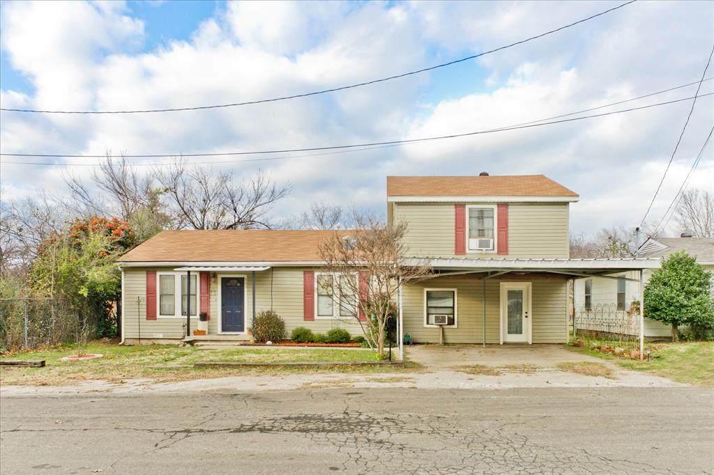 303 Ford Street - Photo 1