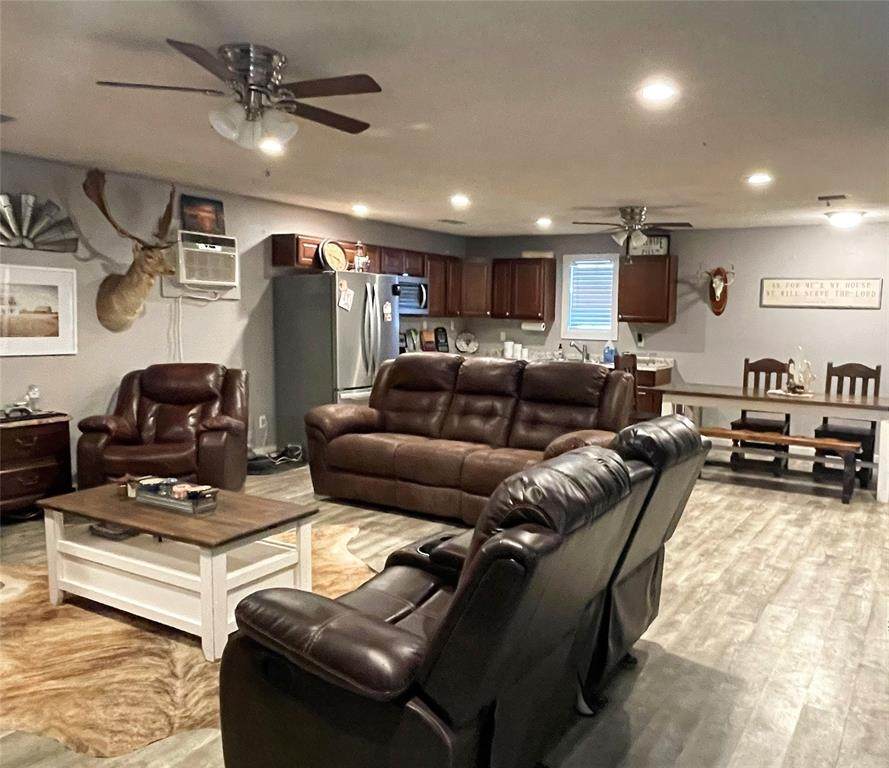 106 Lane Street - Photo 1