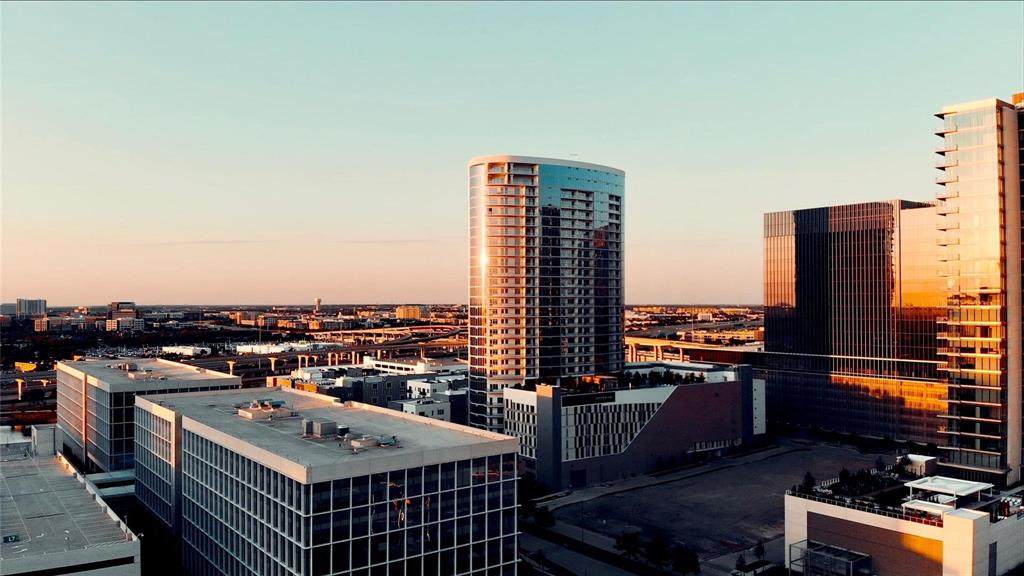6000 Columbus Avenue - Photo 1