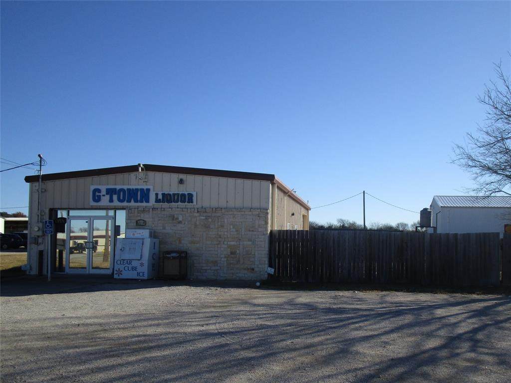 412 Preston Road - Photo 1