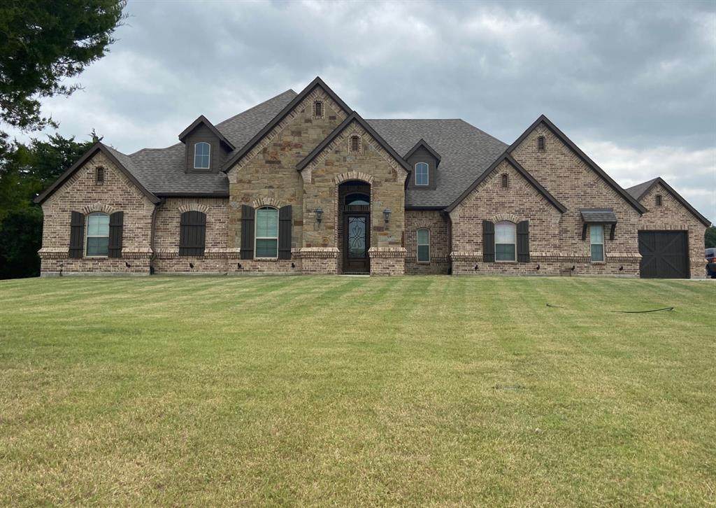 1115 Amber Way - Photo 1
