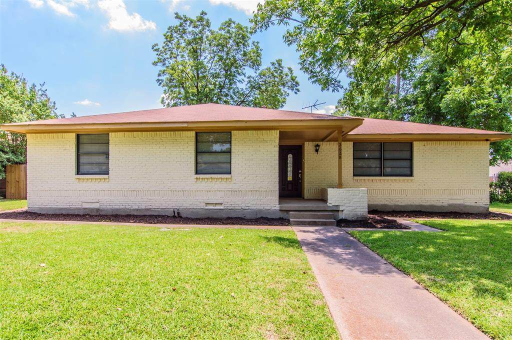 2628 Sharpview Lane - Photo 1