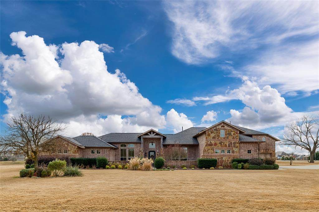 630 Palomino Drive - Photo 1