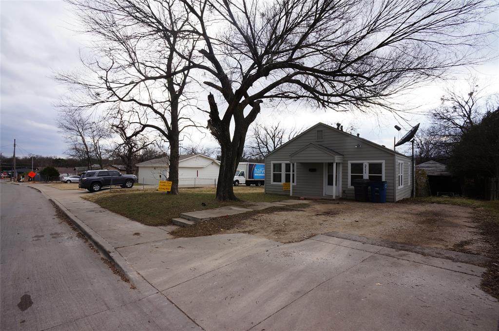 3111 Fernwood Avenue - Photo 1