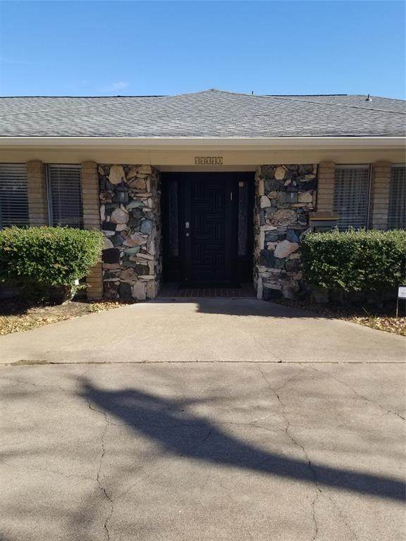 11110 Saint Michaels Drive - Photo 1