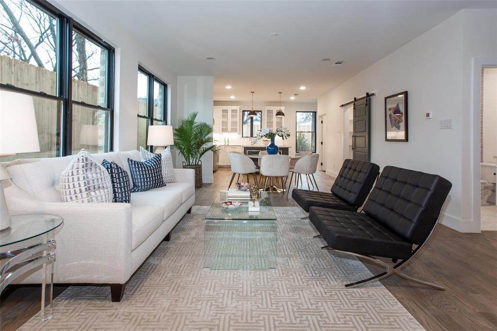 5332 Pershing Avenue - Photo 1