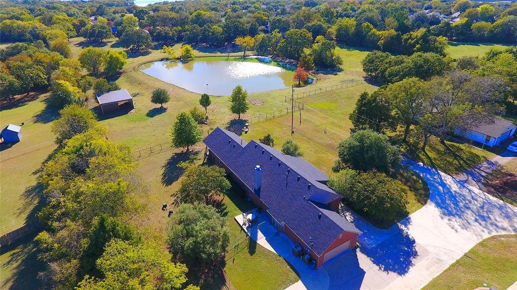 580 Carlisle Drive - Photo 1