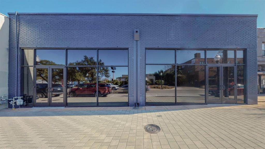 1906 Greenville Avenue - Photo 1