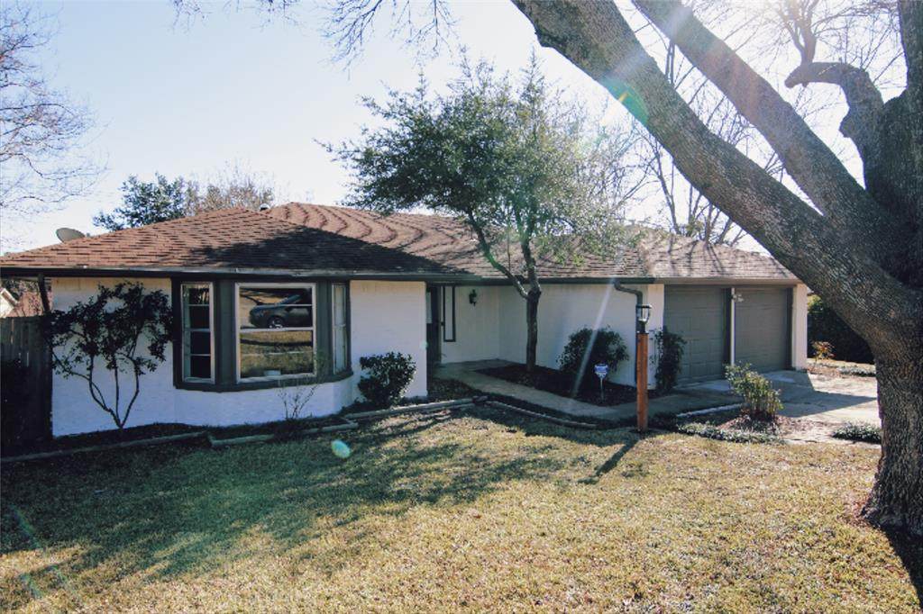 205 Rand Drive - Photo 1