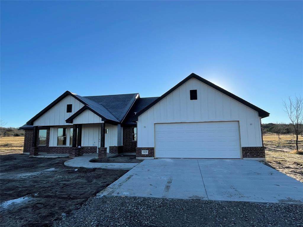 113 Walnut Court - Photo 1