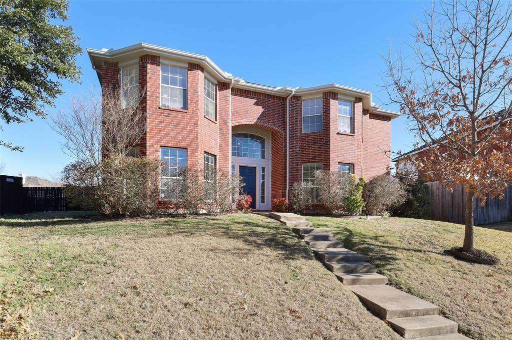 580 Norwood Drive - Photo 1