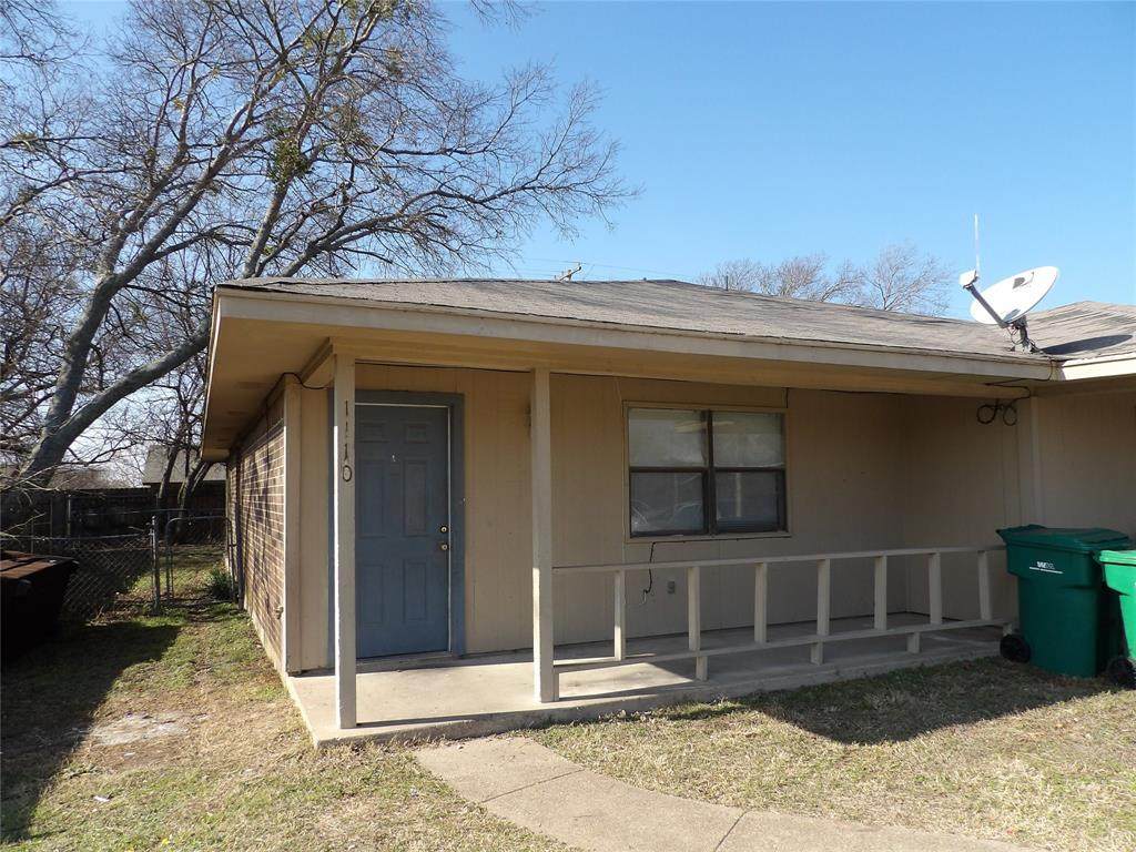 1108 Suburban Street - Photo 1