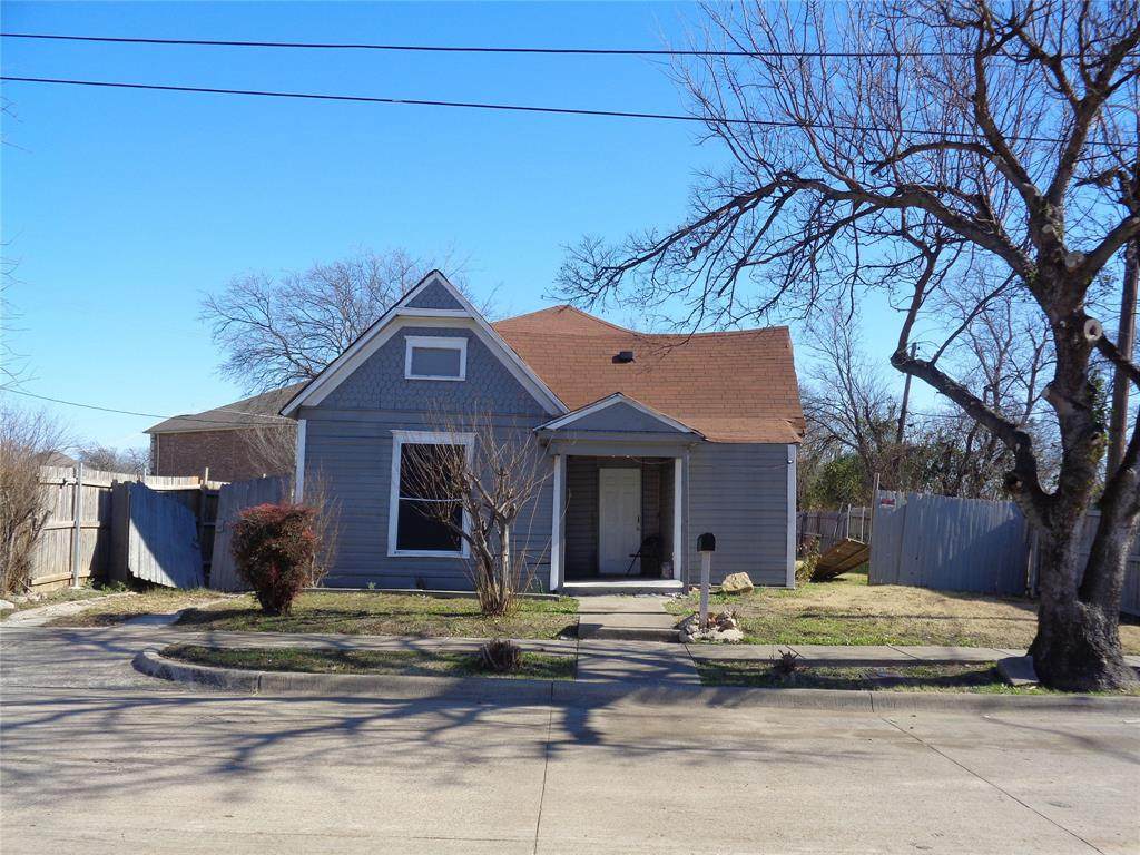 615 Loney Street - Photo 1
