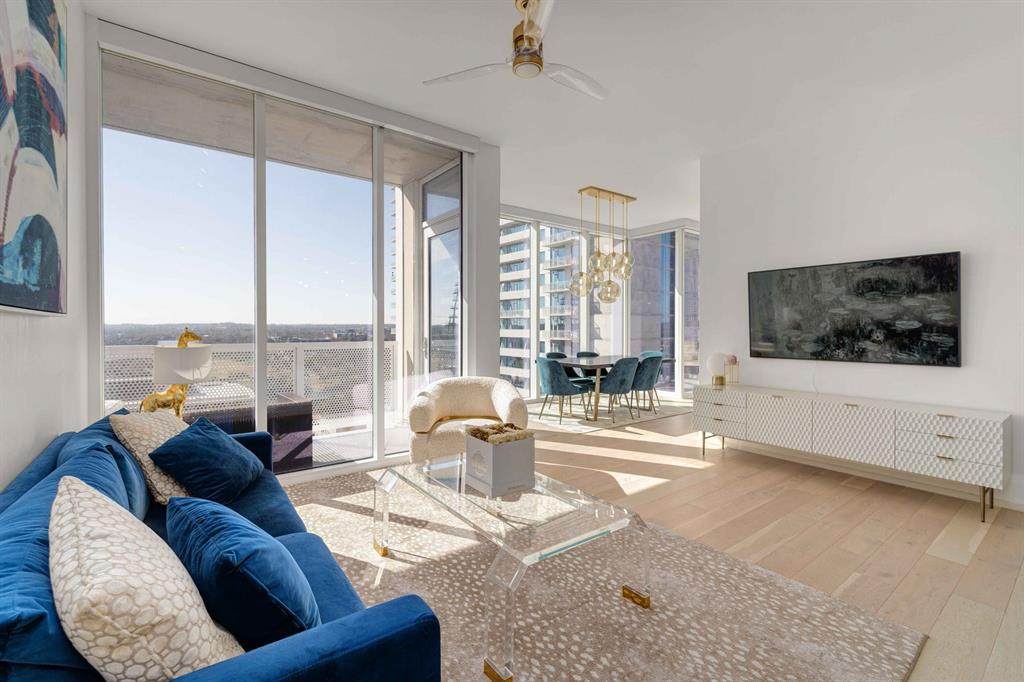 301 West Avenue - Photo 1