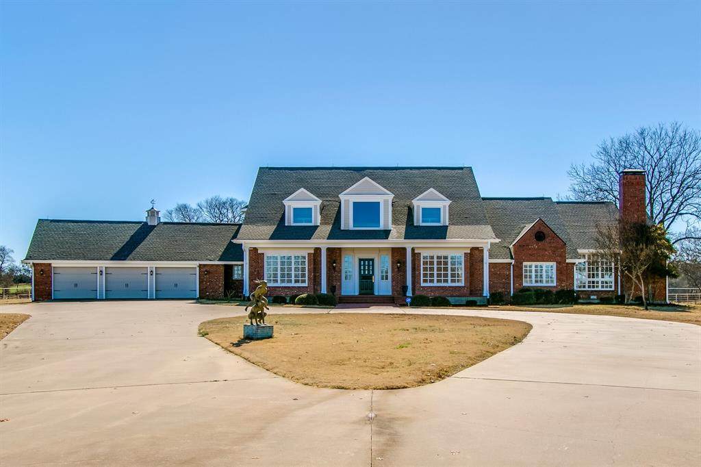 2834 Elliott Road - Photo 1