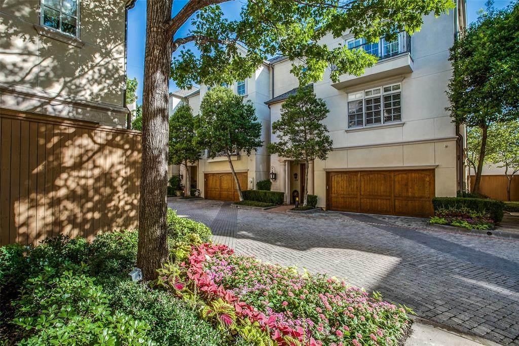 3352 Blackburn Street - Photo 1