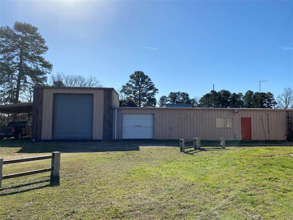 1030 County Road 4570 - Photo 1