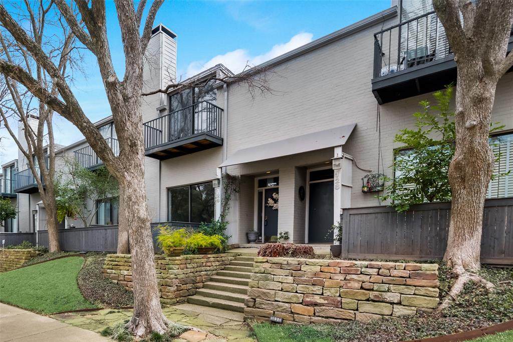 5990 Lindenshire Lane - Photo 1