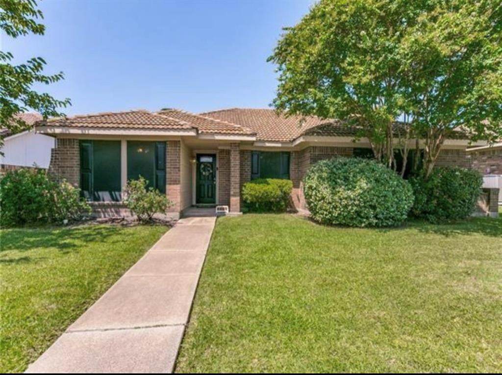 2731 Eagle Pass - Photo 1