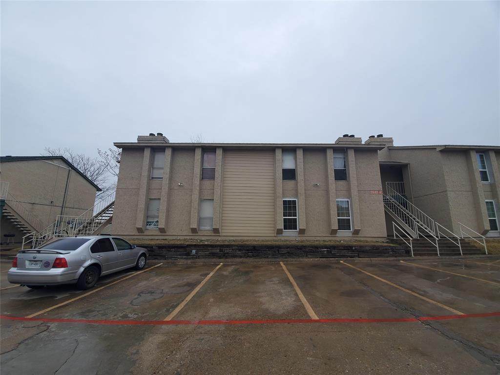 2840 Patricia Lane - Photo 1