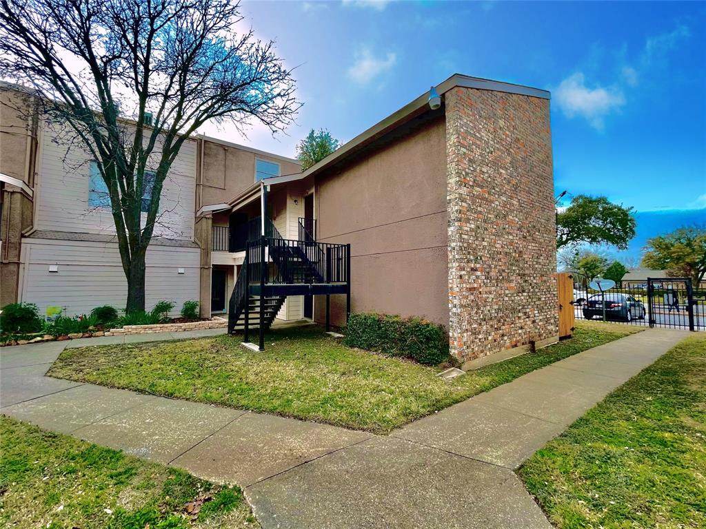 5520 Boca Raton Boulevard - Photo 1