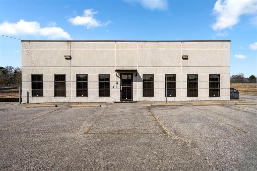 1700 Rotan Road - Photo 1