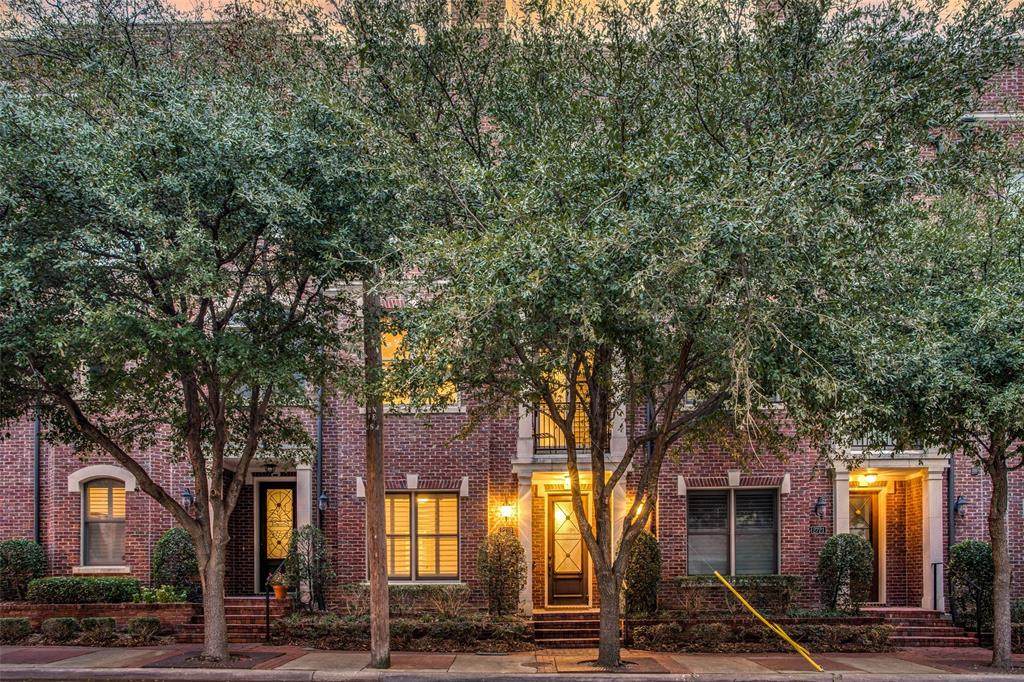 2719 State Street - Photo 1
