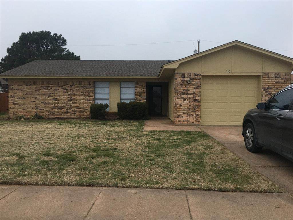910 Presidio Drive - Photo 1
