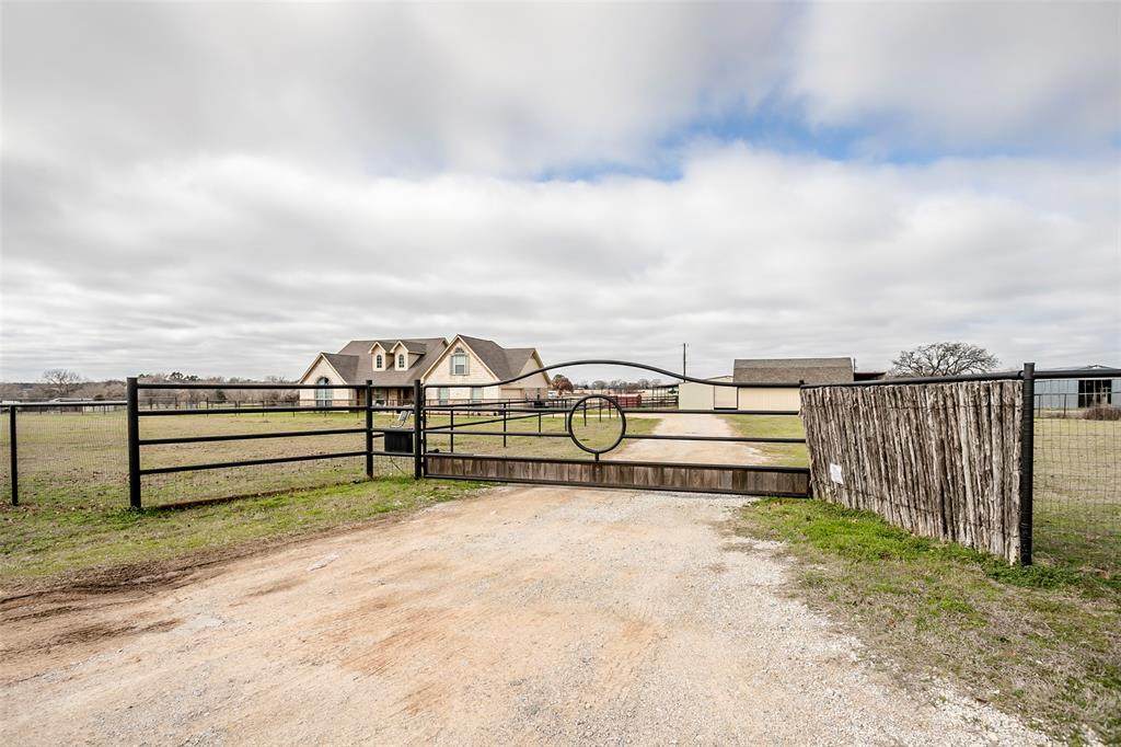 1800 Cardinal Road - Photo 1