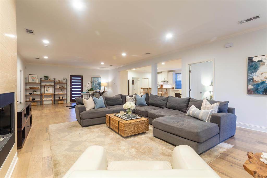 3744 Highgrove Drive - Photo 1