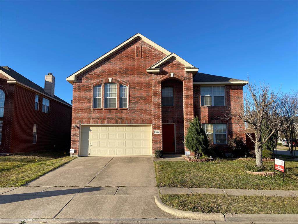 7209 Hummingbird Court - Photo 1