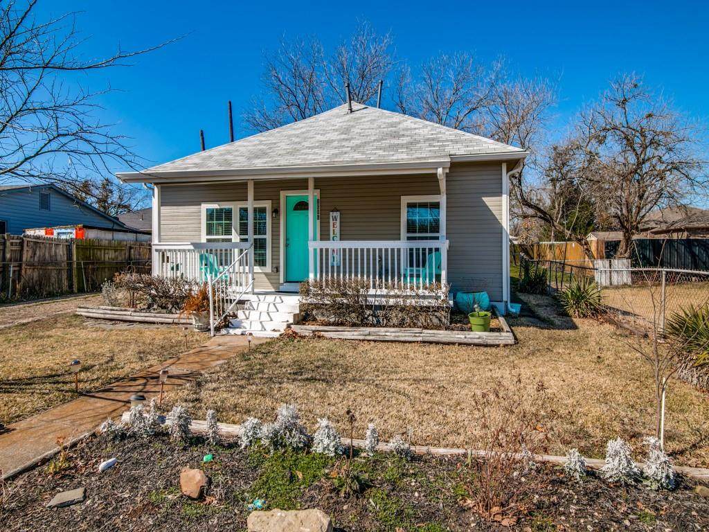1006 Davy Crockett Street - Photo 1