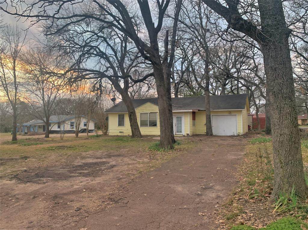 120 Littlefield Circle - Photo 1