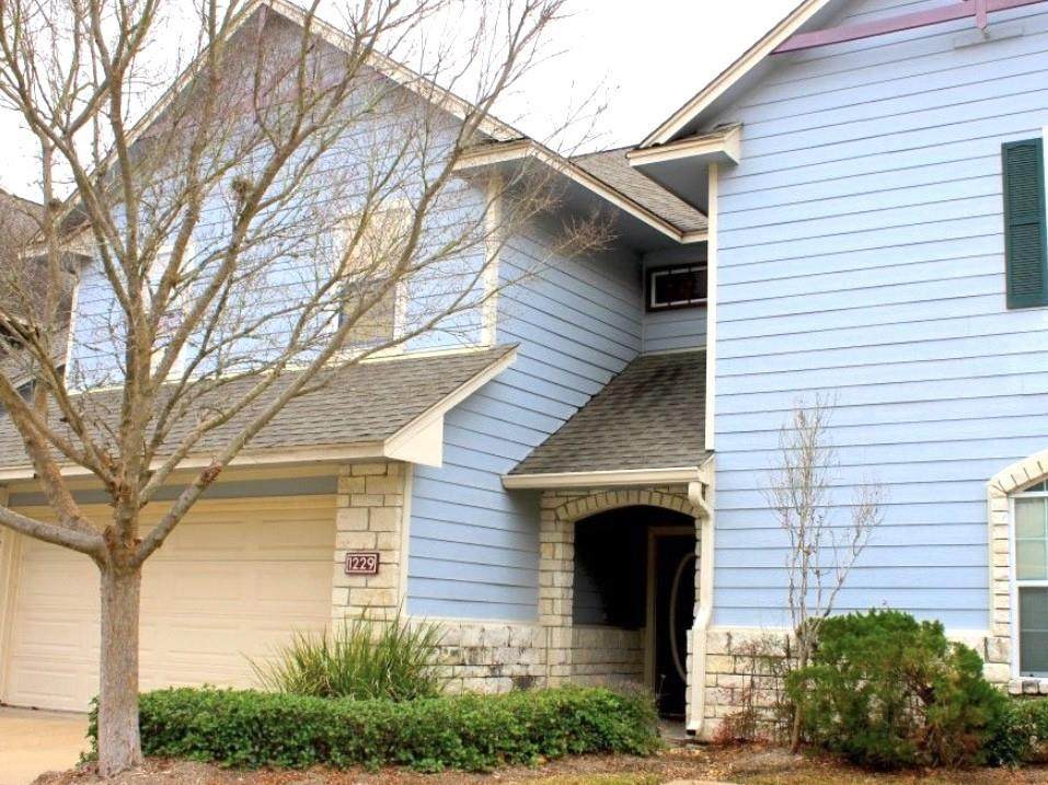 1229 Canyon Creek Circle - Photo 1