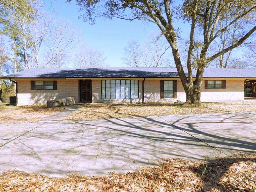 215 Daingerfield St. - Photo 1