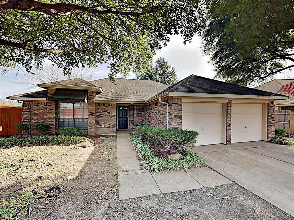 824 Bridgewater Lane - Photo 1