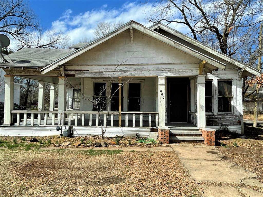 447 Fitzhugh Avenue - Photo 1